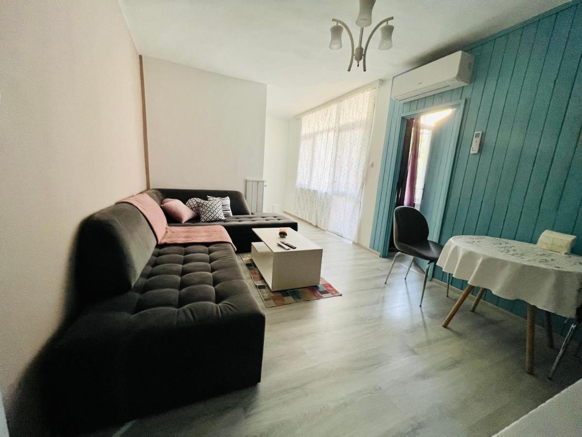 Midtown Apartment Κάρτζαλι Εξωτερικό φωτογραφία